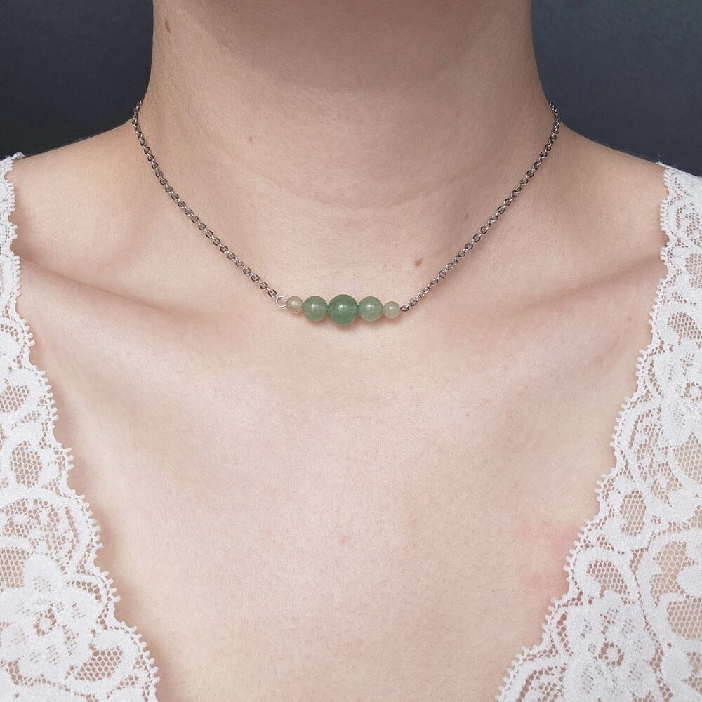 Dainty green pearls and silver choker necklace